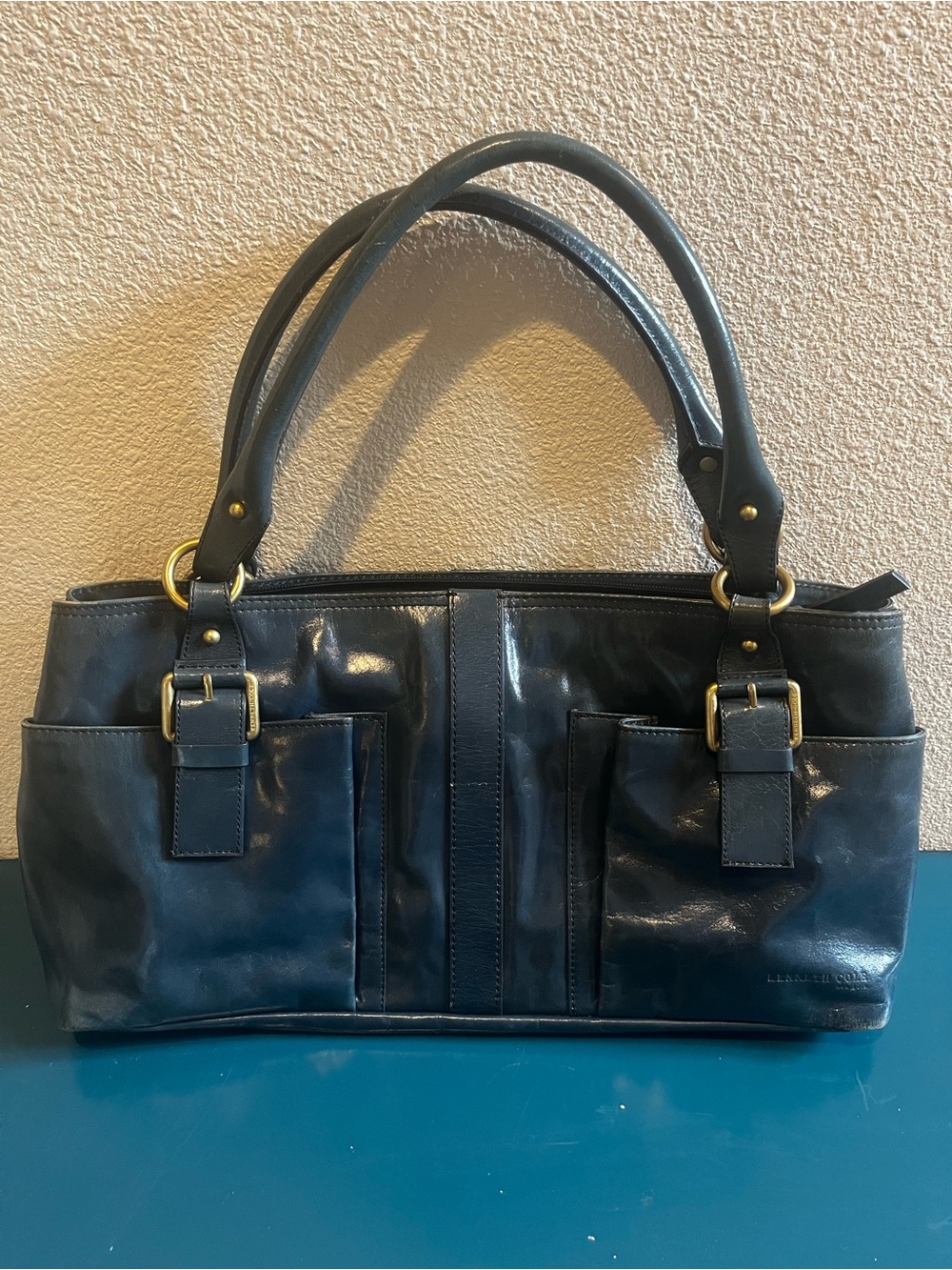 Kenneth Cole Navy Leather Shoulder Bag with Gold Hardware
